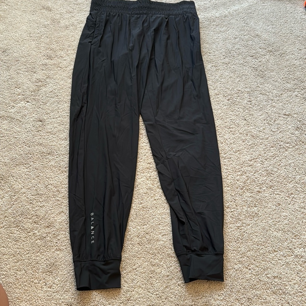 Balance Athletica joggers black size medium